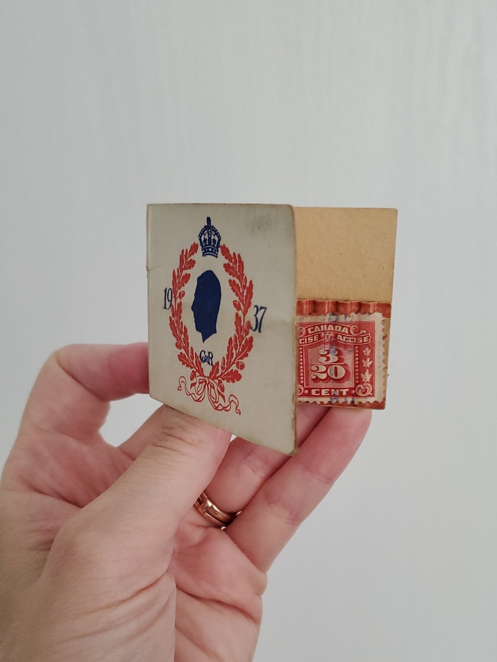 Vintage 1937 Canadian Pullmatch Co Toronto Made In England Matchbox King George